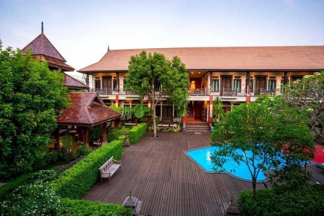 Amata Lanna Village อมตะล้านนาวิลเลจ Τσιάνγκ Μάι Εξωτερικό φωτογραφία