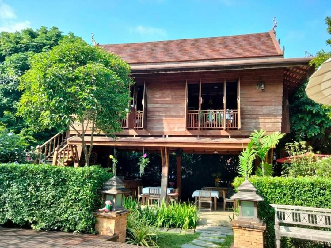 Amata Lanna Village อมตะล้านนาวิลเลจ Τσιάνγκ Μάι Εξωτερικό φωτογραφία