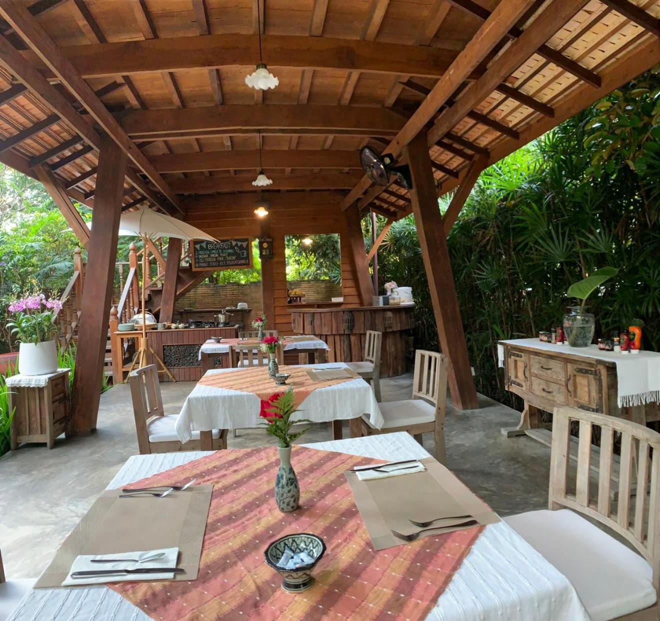 Amata Lanna Village อมตะล้านนาวิลเลจ Τσιάνγκ Μάι Εξωτερικό φωτογραφία