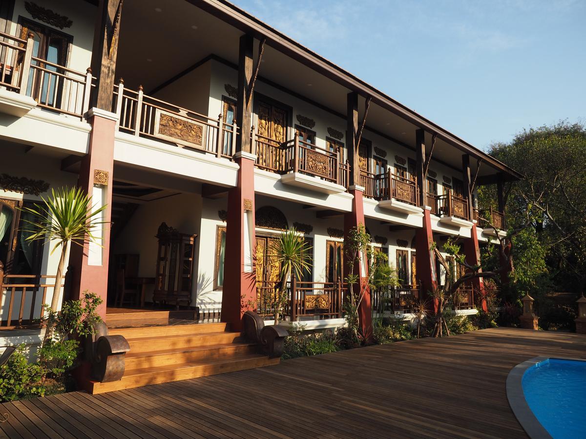 Amata Lanna Village อมตะล้านนาวิลเลจ Τσιάνγκ Μάι Εξωτερικό φωτογραφία